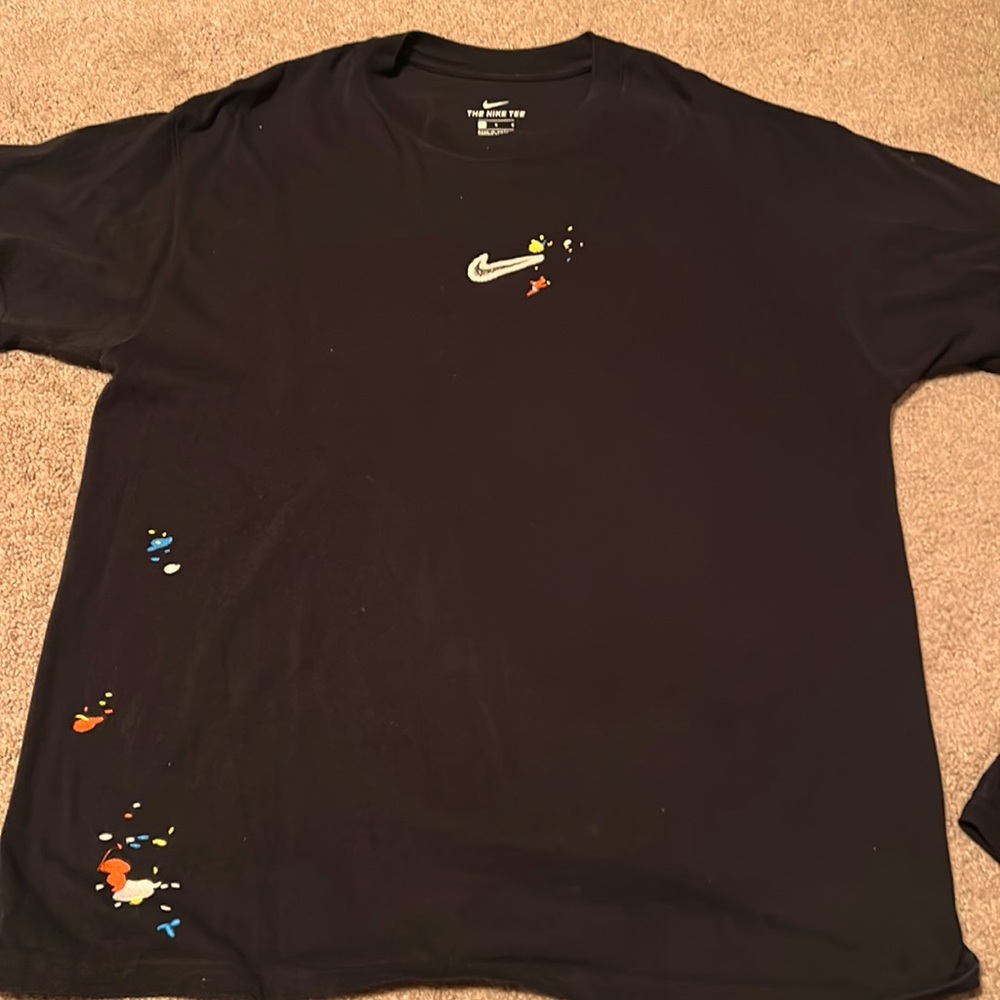 Nike tee
